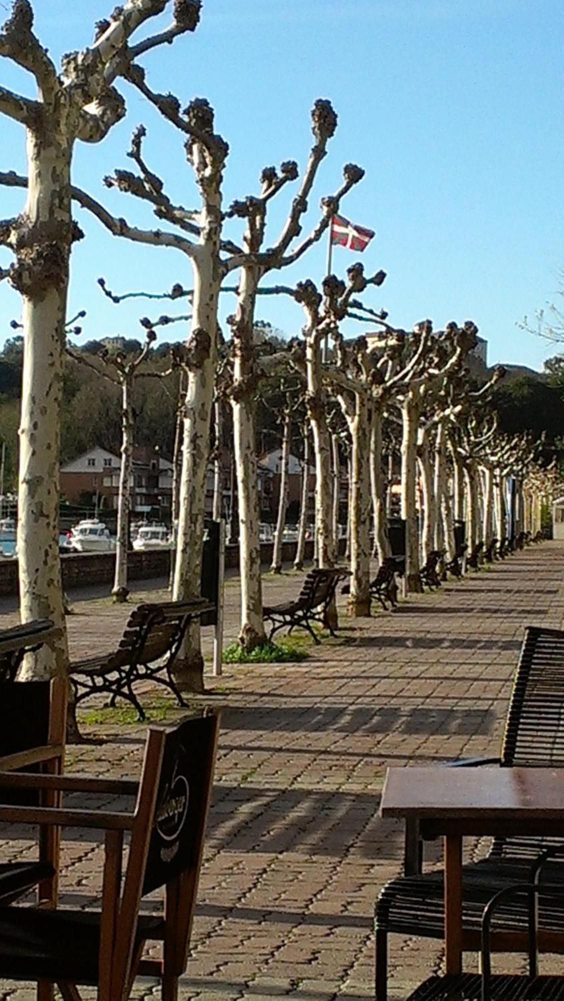 Casa De Marinos Uribekosta Hotel Plentzia Bagian luar foto